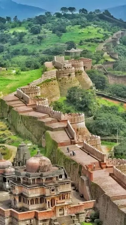 Kumbhalgarh wall